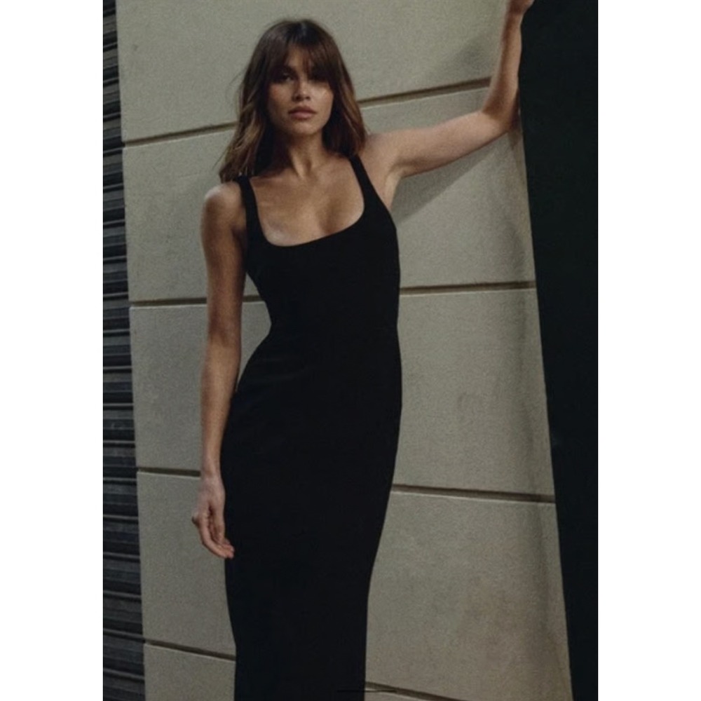 NWT ZARA Women M Little Black Dress Midi Minimalist Regency‎ Scoop Neck Bodycon
